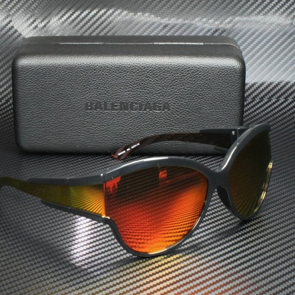 Balenciaga Women\'s Black and Orange Sunglasses!